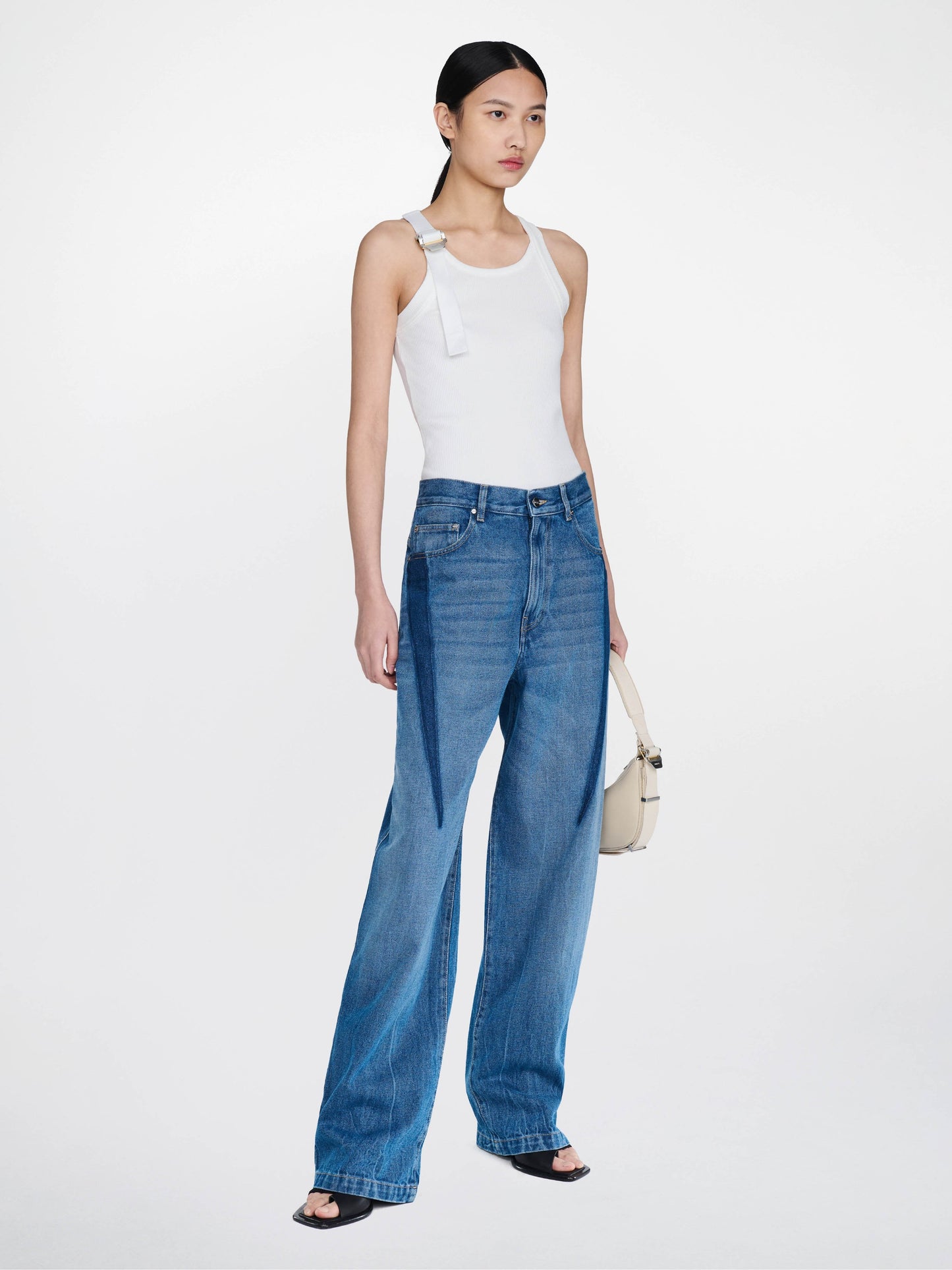 SLOUCHY DARTED JEAN